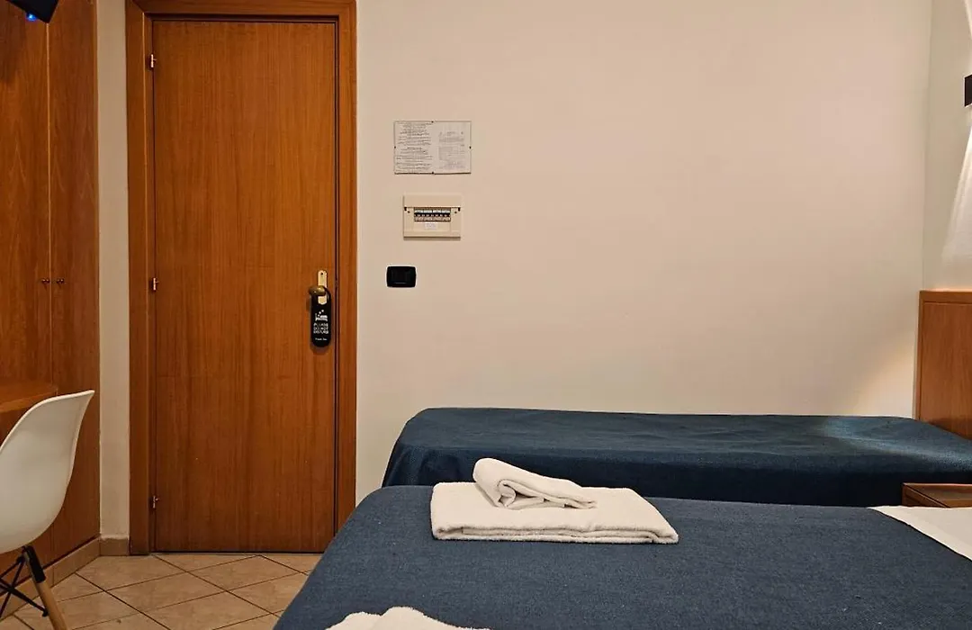 Hotel Zara Napoli-1